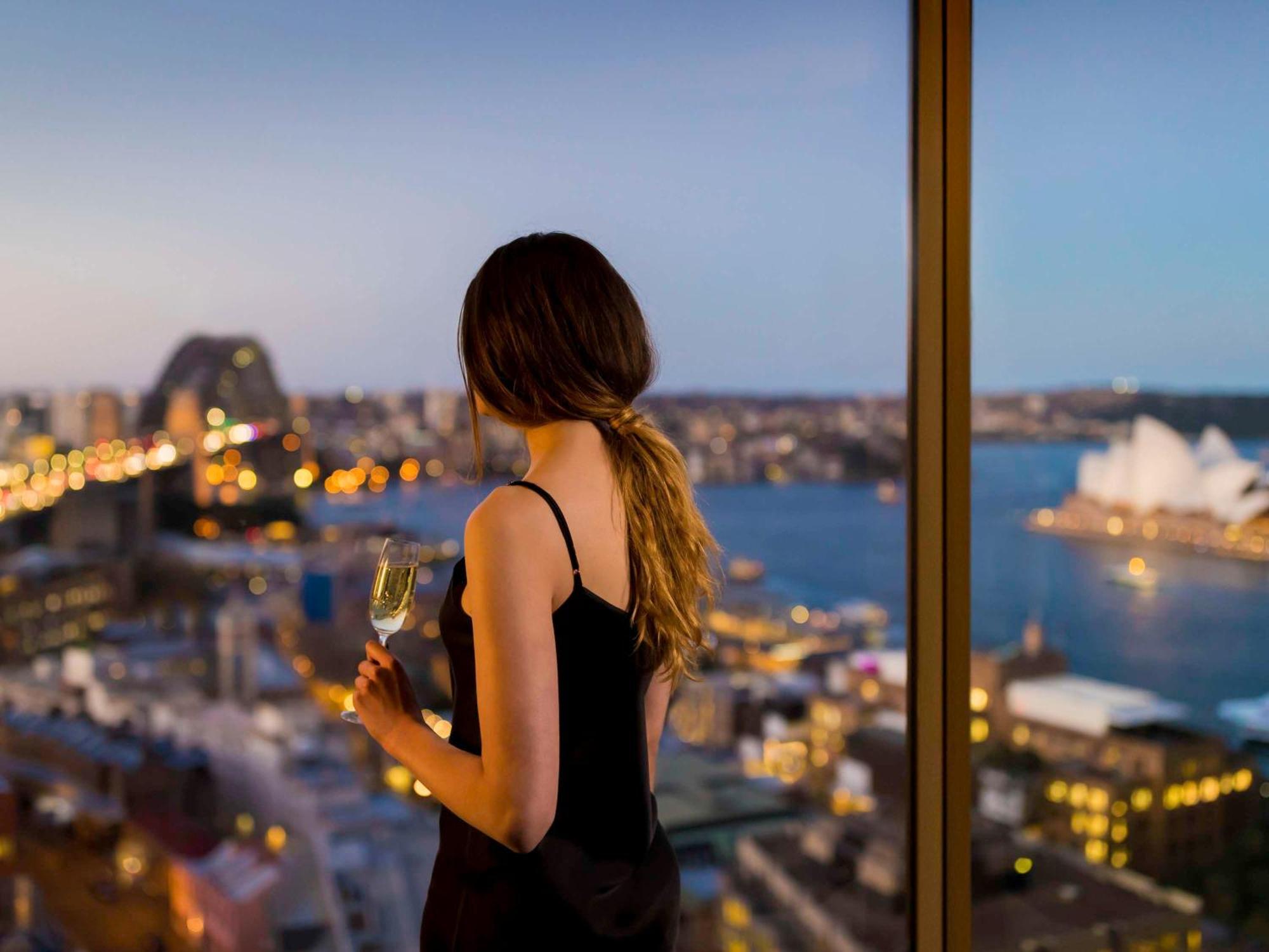 The Sebel Quay West Suites Sidney Exterior foto View from a suite